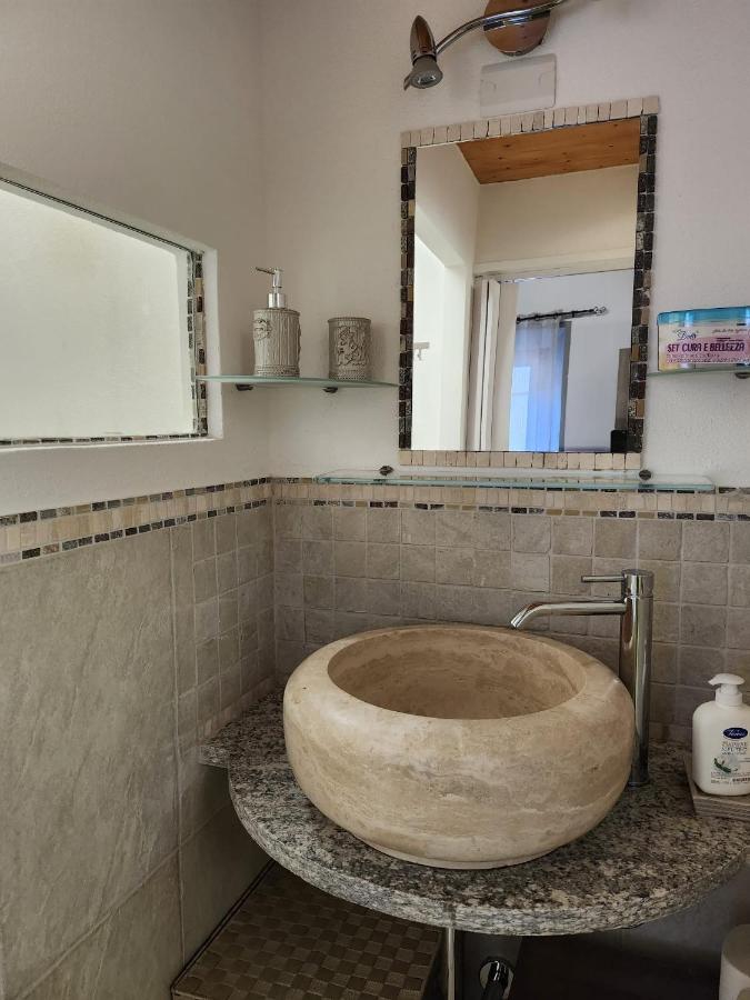 Mansarde & Suite Maison 1706 Lago Orta Borgomanero Bagian luar foto