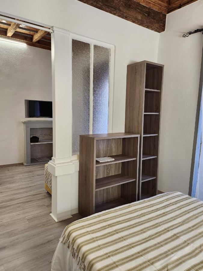 Mansarde & Suite Maison 1706 Lago Orta Borgomanero Bagian luar foto